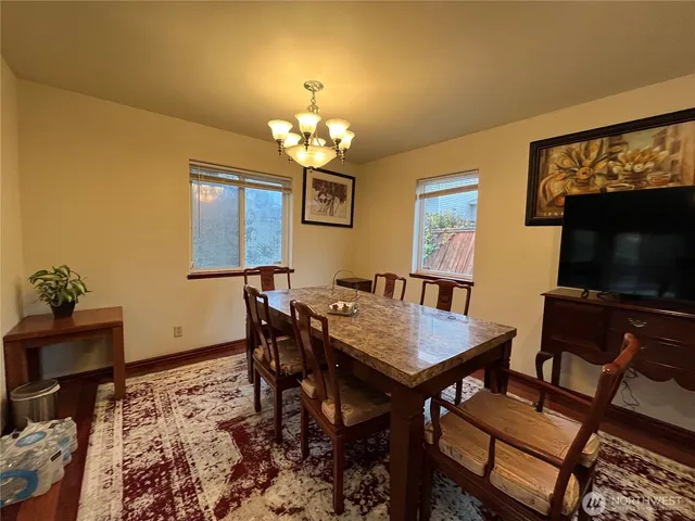 $4,500 | 14231 53rd Avenue South, Tukwila, WA 98168