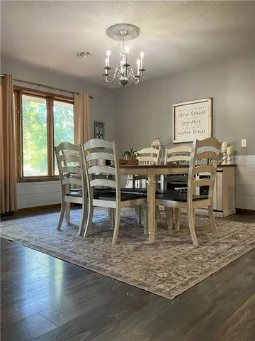 $270,000 | 708 East Grand Avenue, Lacygne, KS 66040