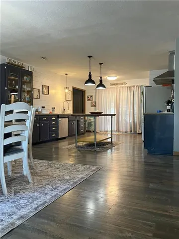 $258,500 | 708 East Grand Avenue, Lacygne, KS 66040