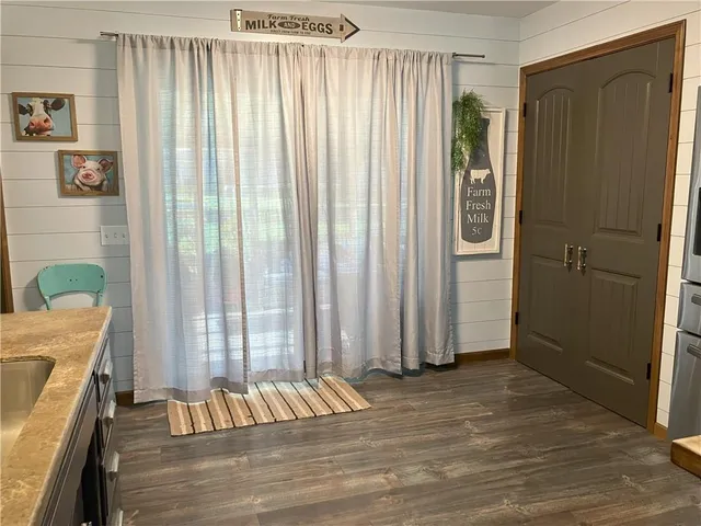 $258,500 | 708 East Grand Avenue, Lacygne, KS 66040