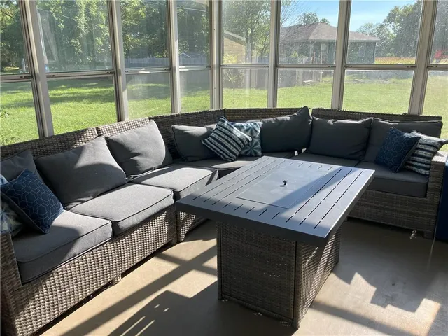 $258,500 | 708 East Grand Avenue, Lacygne, KS 66040