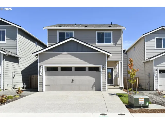 $499,900 | 3907 Southwest Duniway Lane, Gresham, OR 97080