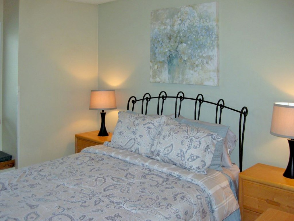 350 Mountain Road, Unit B301 Ludlow, VT 05149 - Photo 12 of 18