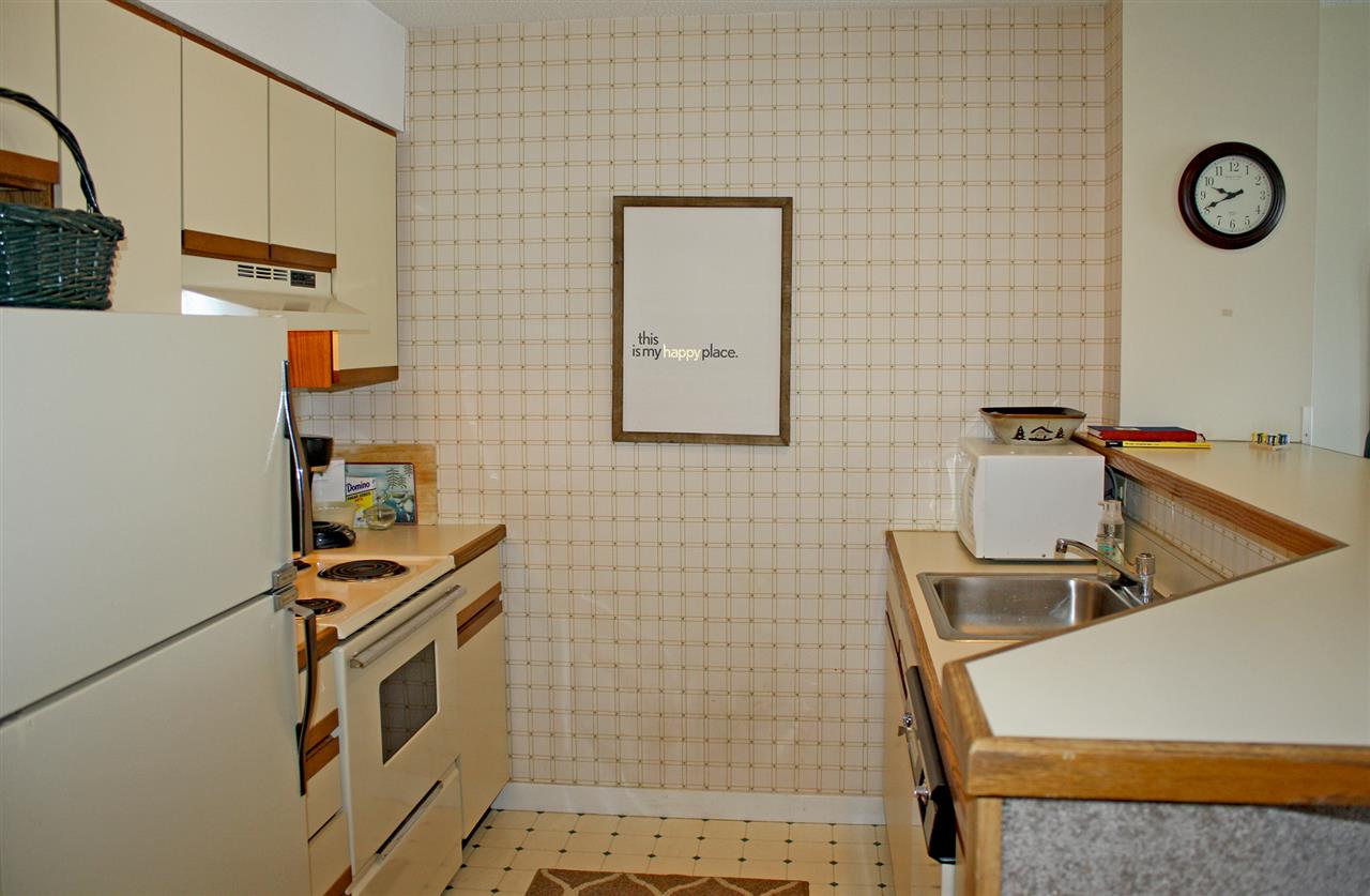 350 Mountain Road, Unit B301 Ludlow, VT 05149 - Photo 9 of 18