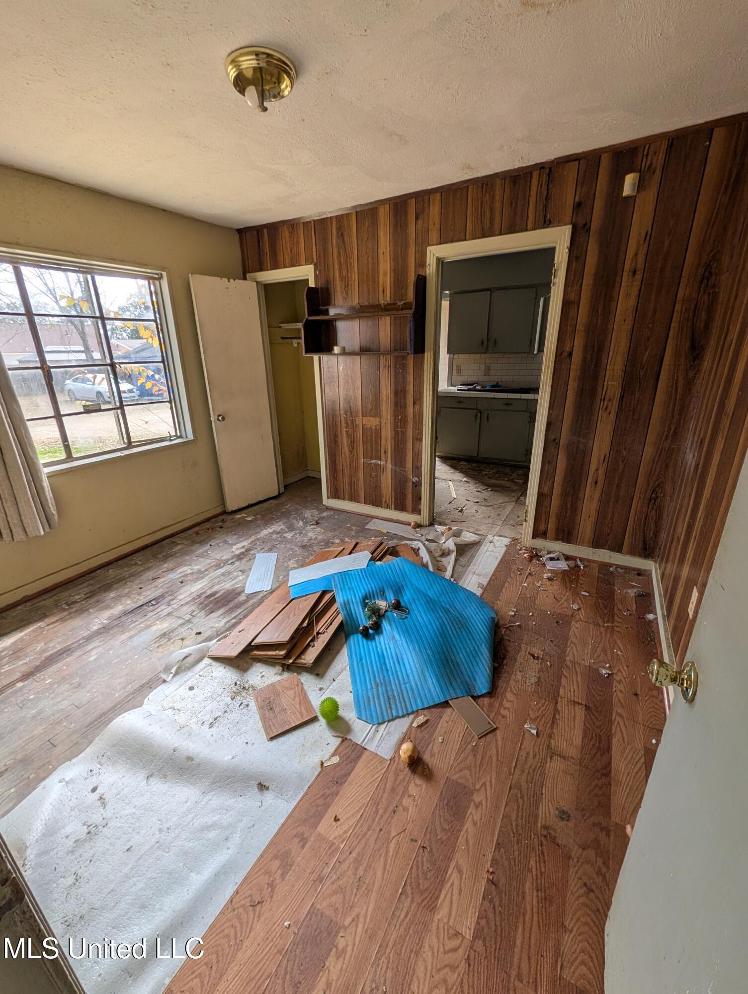 3654 Main Street Jackson, MS 39213 - Photo 11 of 13 PXL_20260130_170725893 Sergio Echavarria