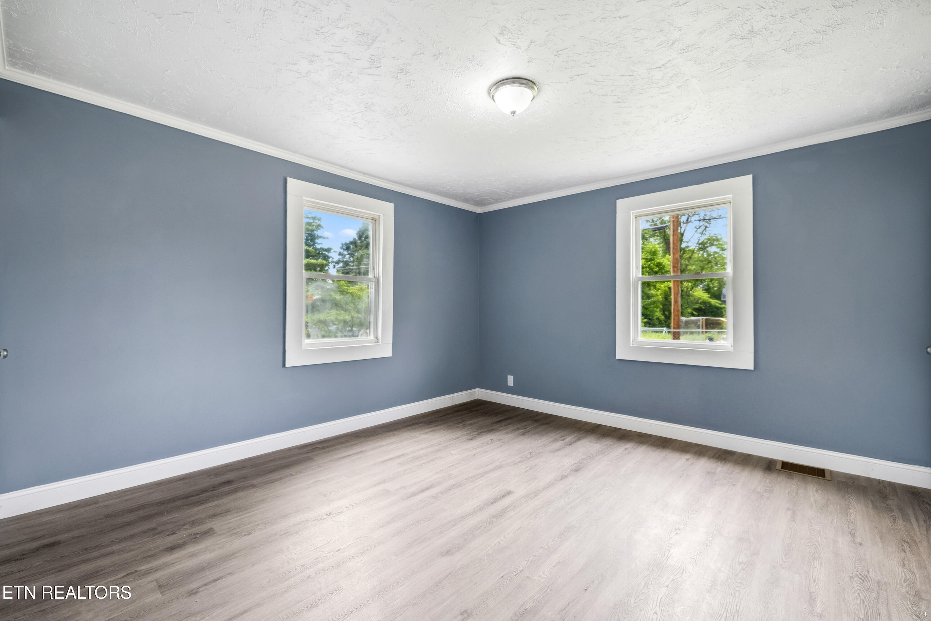 308 Nash Road Knoxville, TN 37914 - Photo 5 of 23 Positive Perceptions-11