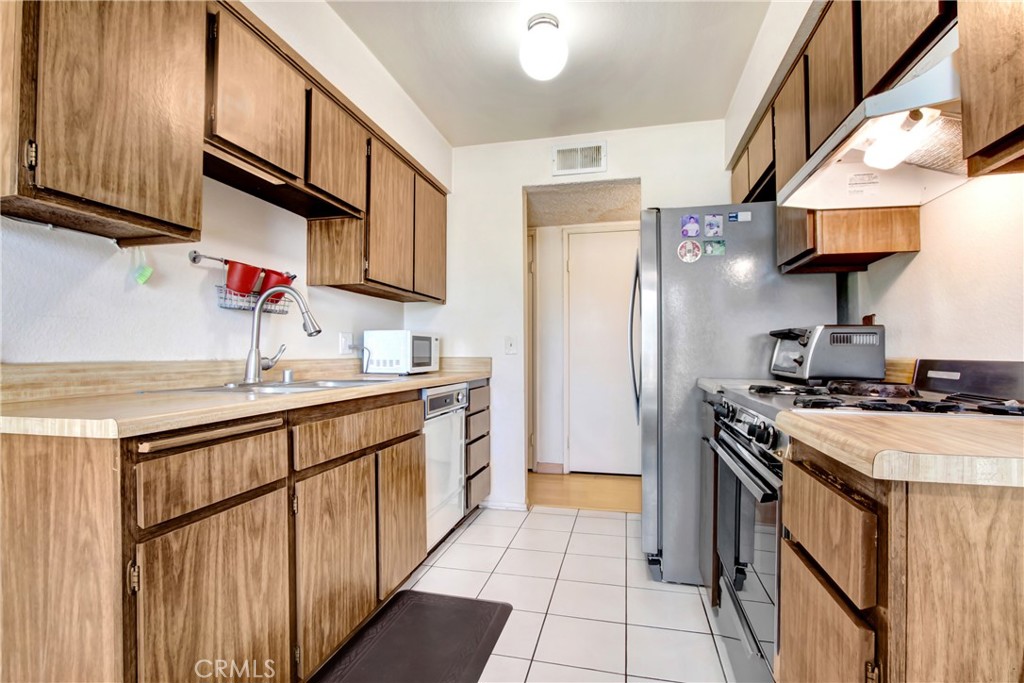 4501 Peck Road, Unit 46 El Monte, CA 91732 - Photo 6 of 15