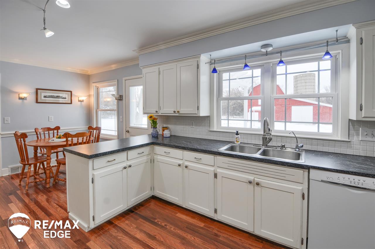 7175 Lapeer Road Davison, MI 48423 - Photo 10 of 55