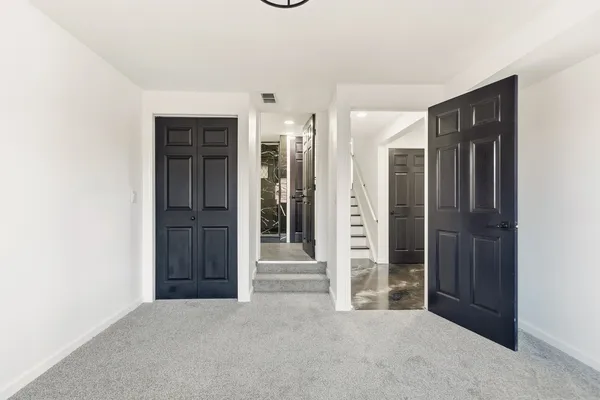 $284,900 | 11622 27th Street West, Milan, IL 61264