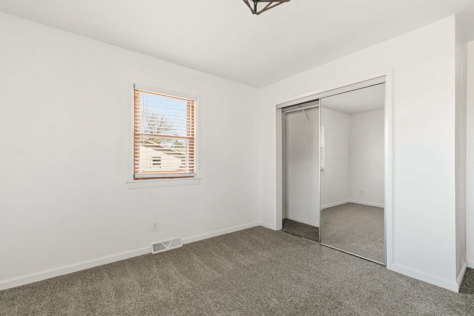 11622 27th Street West Milan, IL 61264 - Photo 30 of 49