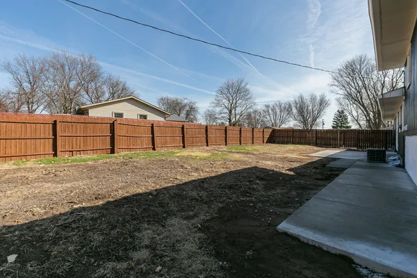 $284,900 | 11622 27th Street West, Milan, IL 61264