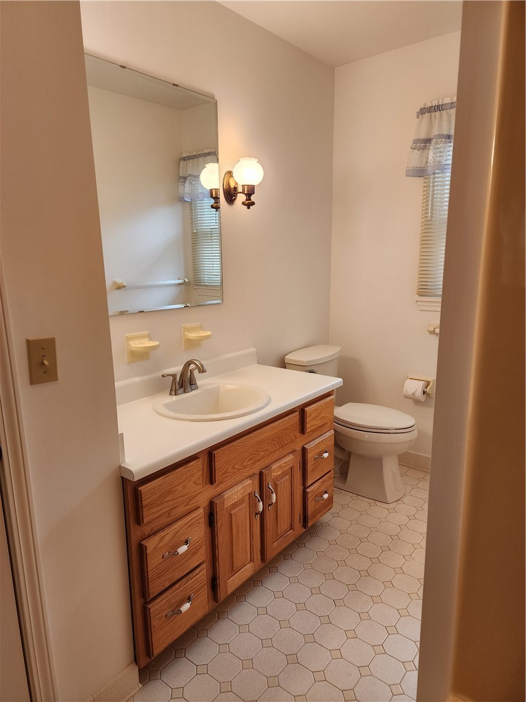 5073 Foster Road Canandaigua Town, NY 14424 - Photo 15 of 30