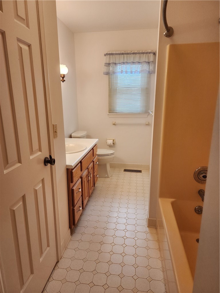5073 Foster Road Canandaigua Town, NY 14424 - Photo 16 of 30