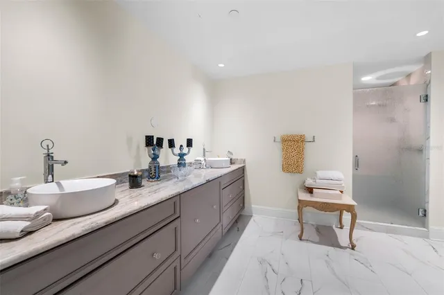 $2,545,000 | 1 Palm Ter. Terrace, Belleair, FL 33756