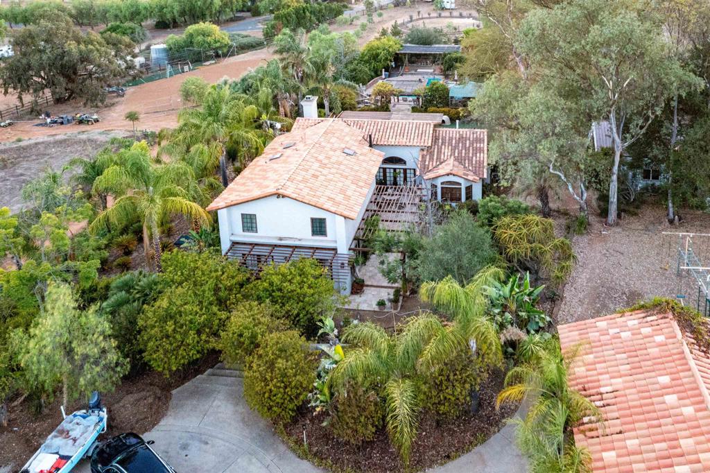 20276 Rancho Villa Road Ramona, CA 92065 - Photo 3 of 20 Gallery Image 3