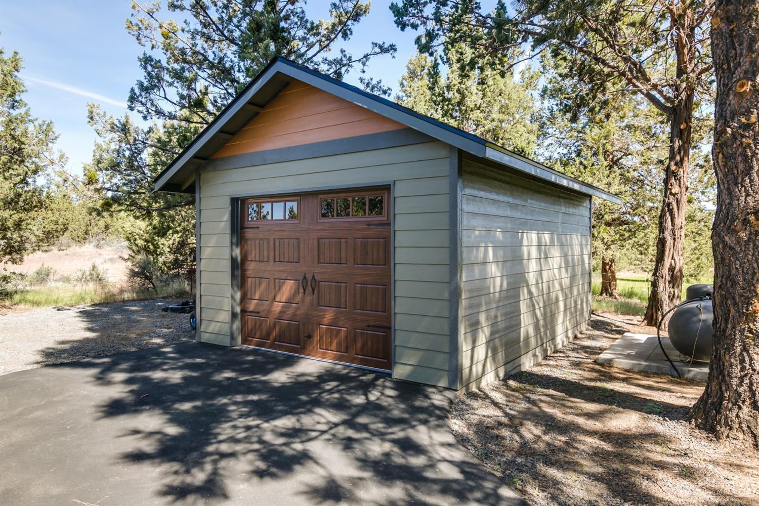 21210 Yeoman Road Bend, OR 97701 - Photo 24 of 25 Additional Photo