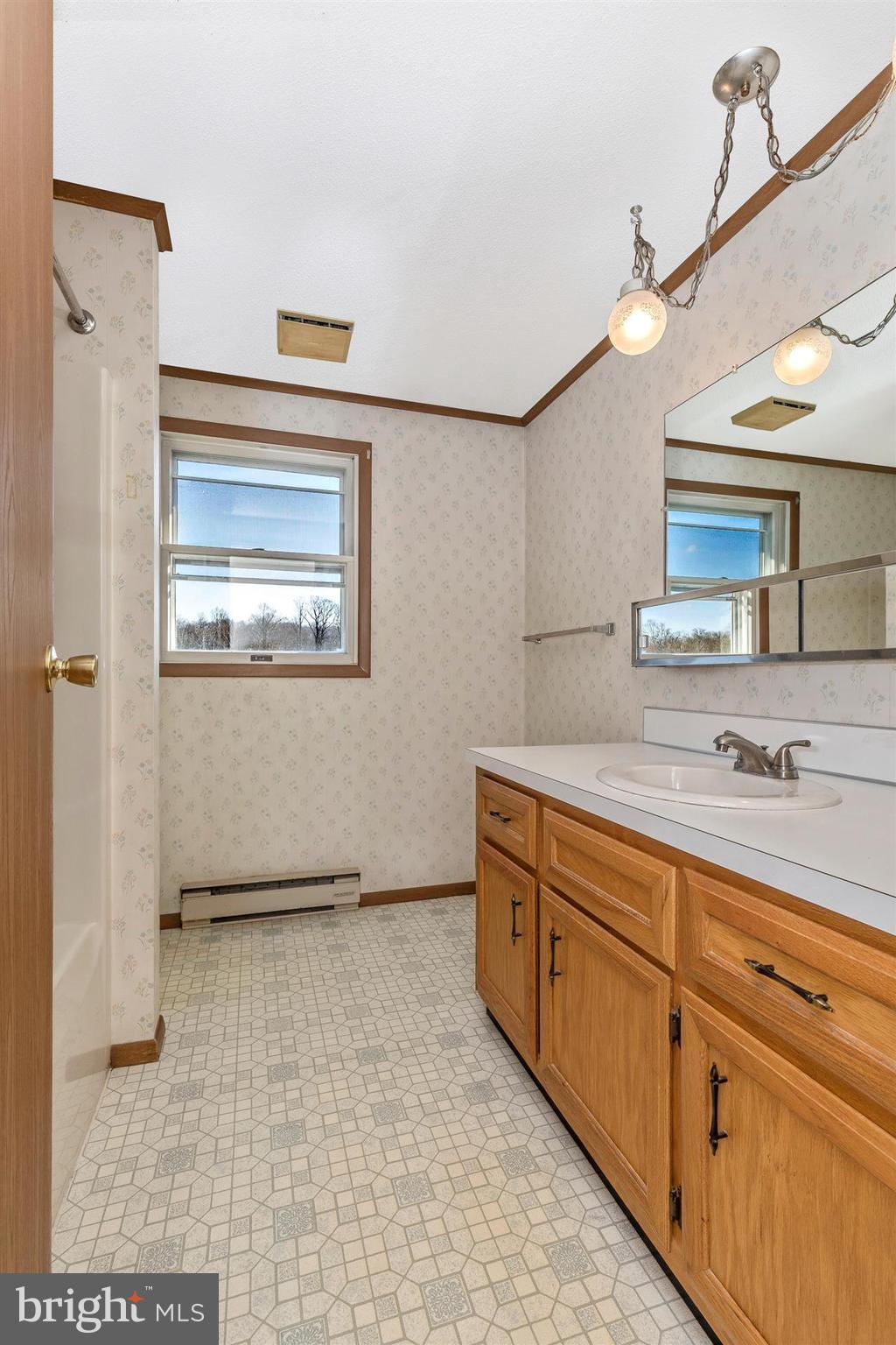 59 East Moser Road Thurmont, MD 21788 - Photo 15 of 30 Bath