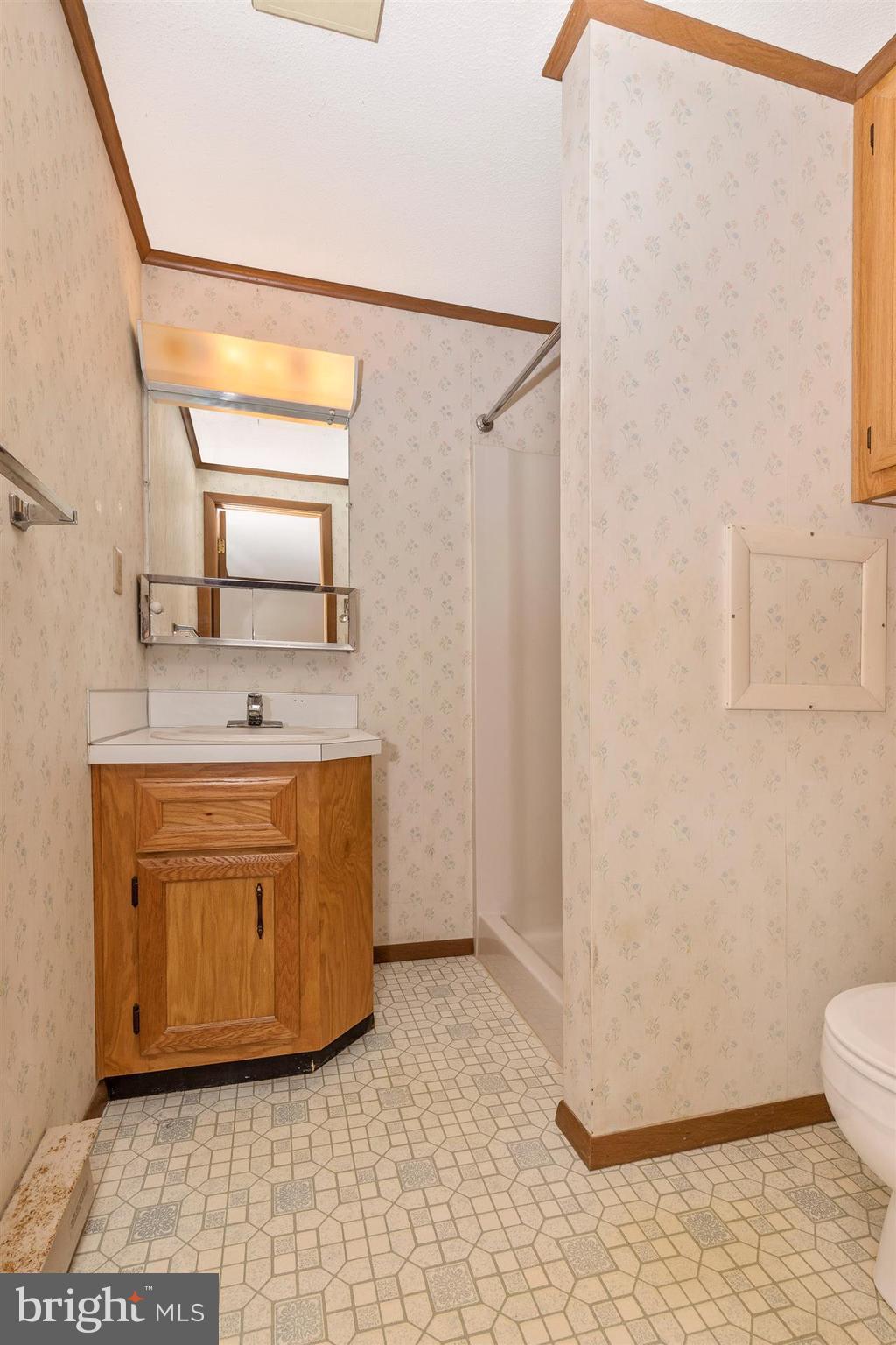 59 East Moser Road Thurmont, MD 21788 - Photo 20 of 30 Bath (Master)