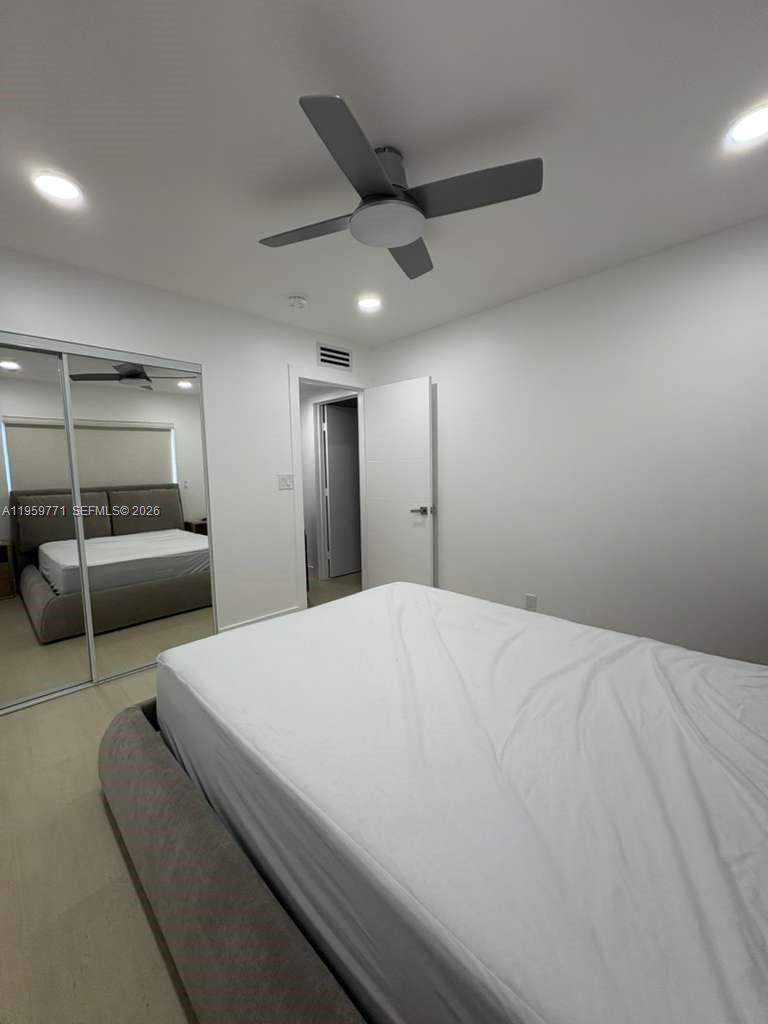 5300 Washington Street, Unit O229 Hollywood, FL 33021 - Photo 9 of 15 GUEST BEDROOM