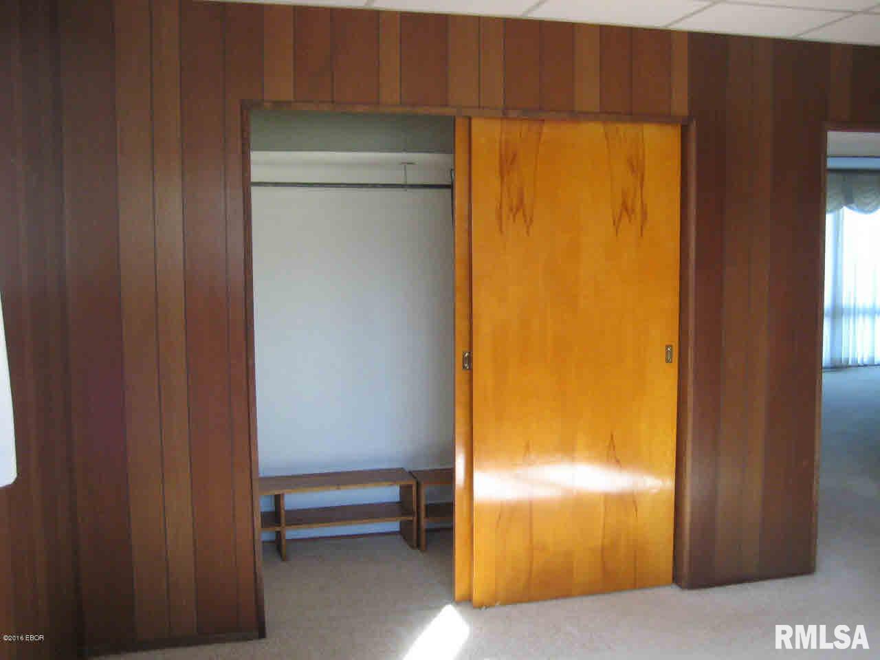 1775 North Reed Station Road Carbondale, IL 62901 - Photo 17 of 30