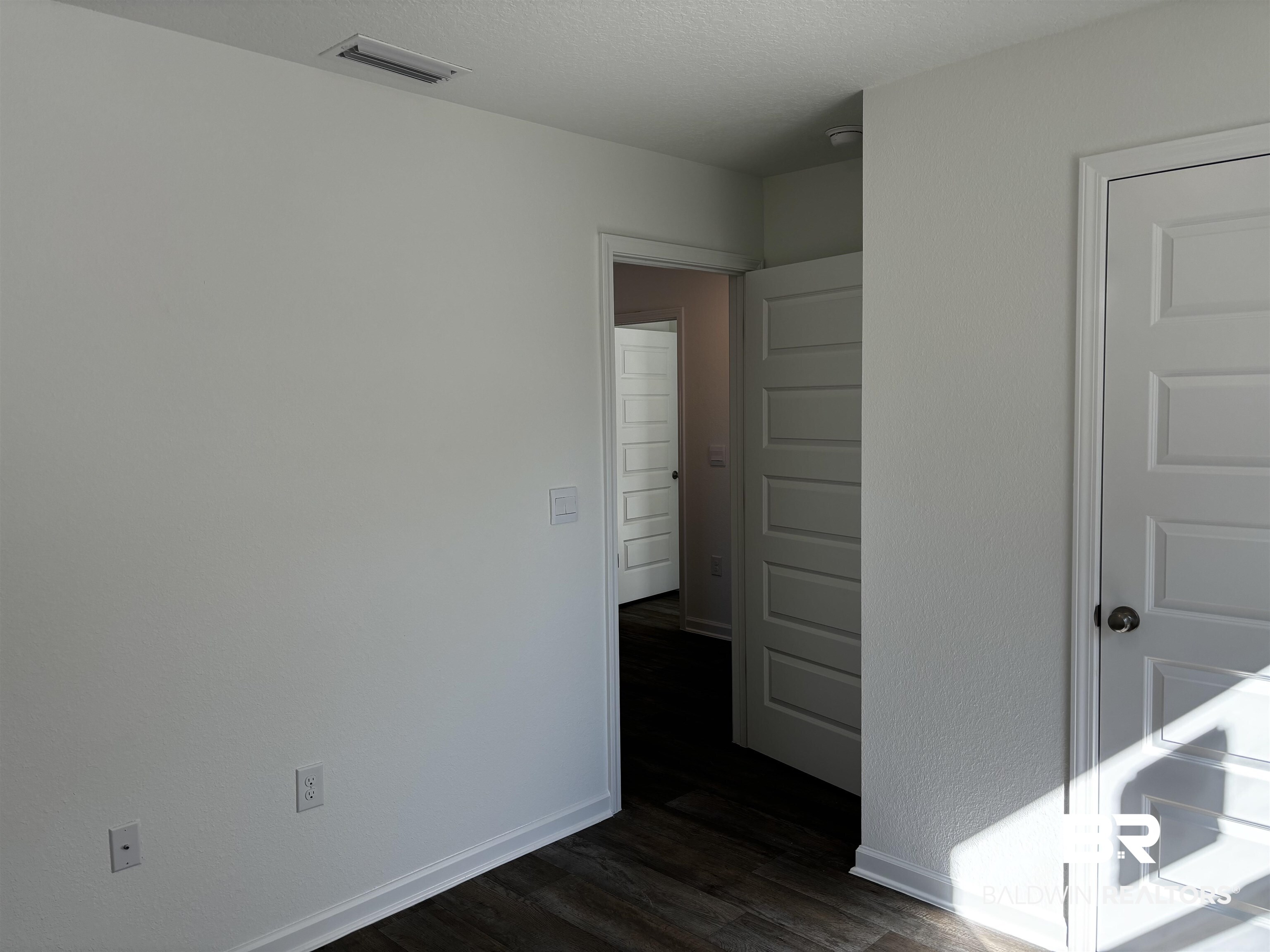 1052 South Bay Street Foley, AL 36535 - Photo 7 of 30