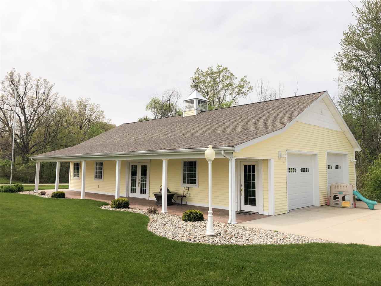 11193 Riley Road Flushing, MI 48433 - Photo 3 of 36 31382297-2.JPG