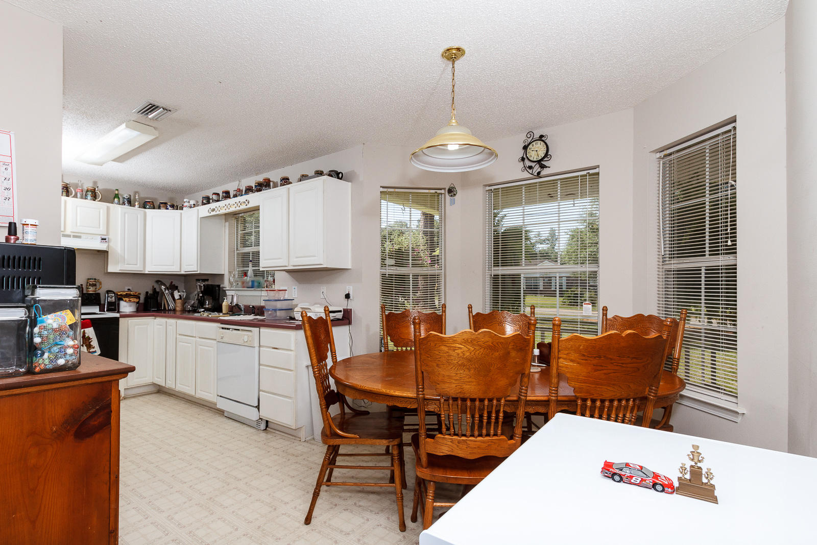 7448 Johnson Road Milton, FL 32583 - Photo 6 of 39 Gallery Image 6