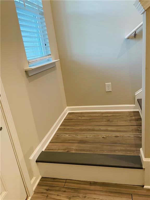 107 Wynn Way Pendergrass, GA 30567 - Photo 3 of 26