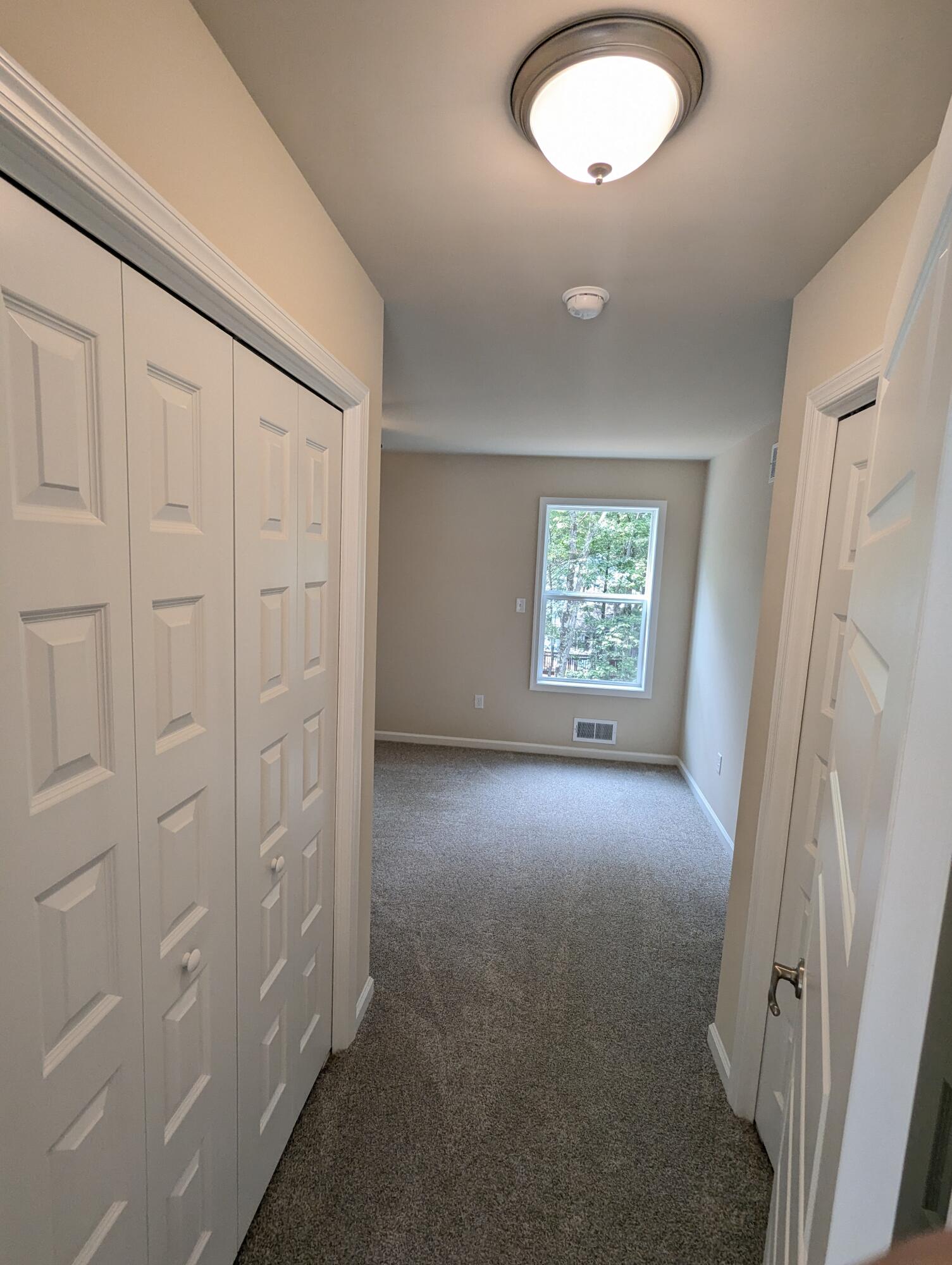 251 Bellingham Drive Bushkill, PA 18324 - Photo 13 of 53 PXL_20250618_193950807