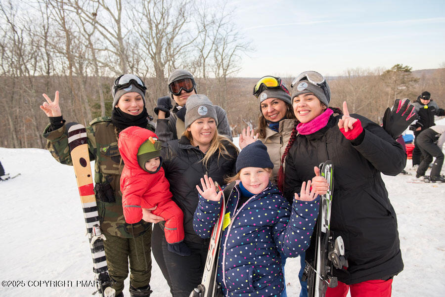 251 Bellingham Drive Bushkill, PA 18324 - Photo 53 of 53 SCE-Ski-Hill-2-jdlphoto-0130web