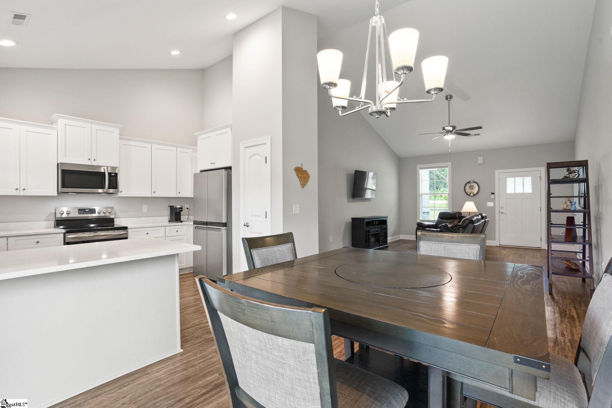 723 Mile Creek Road Pickens, SC 29671 - Photo 12 of 41 Gallery Image 12