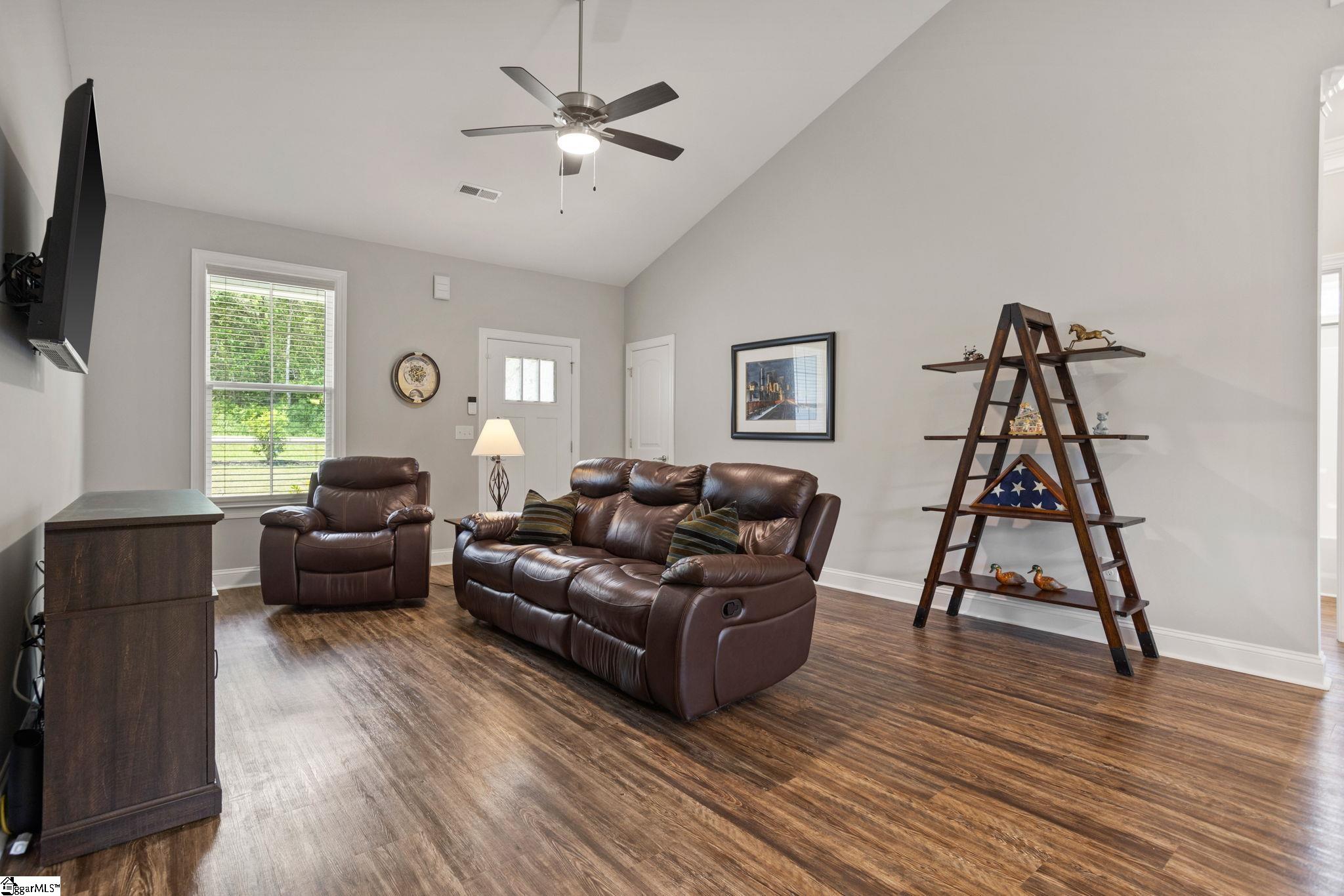 723 Mile Creek Road Pickens, SC 29671 - Photo 6 of 41 Gallery Image 6