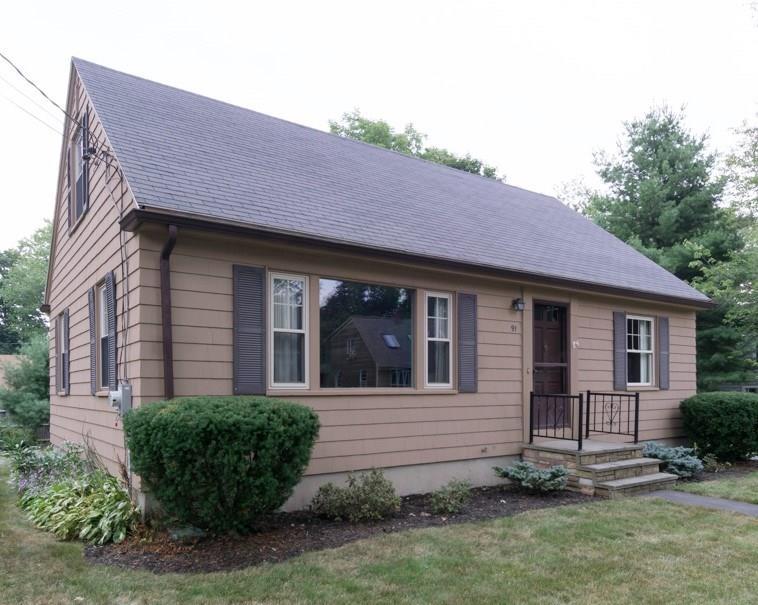 91 Carlyle Road Portland, ME 04103 - Photo 1 of 27 An meticulously maintained Cape...