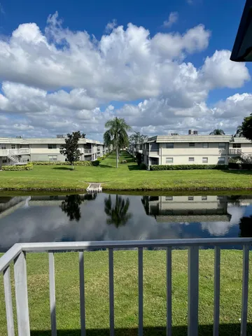 $1,700 | 384 Saxony Lane, Unit 384, Delray Beach, FL 33446