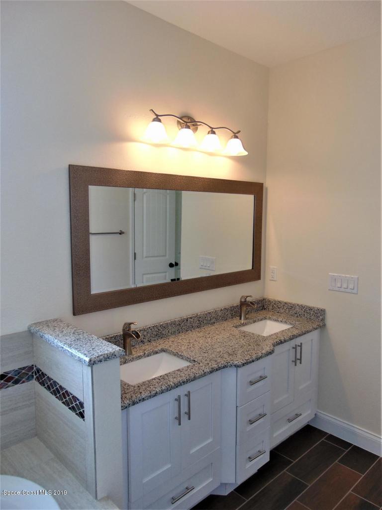 5038 Bridge Road Cocoa, FL 32927 - Photo 15 of 16 b3