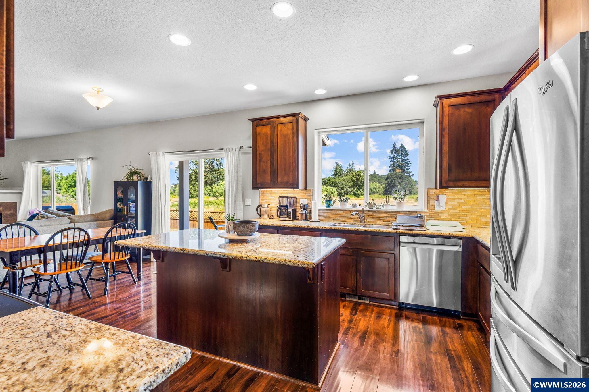 6339 Sedona Road Albany, OR 97321 - Photo 7 of 30