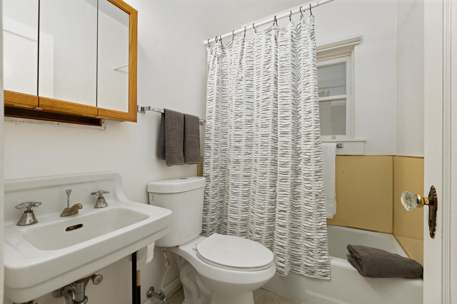 10984 Ridge Road Nevada City, CA 95959 - Photo 16 of 35