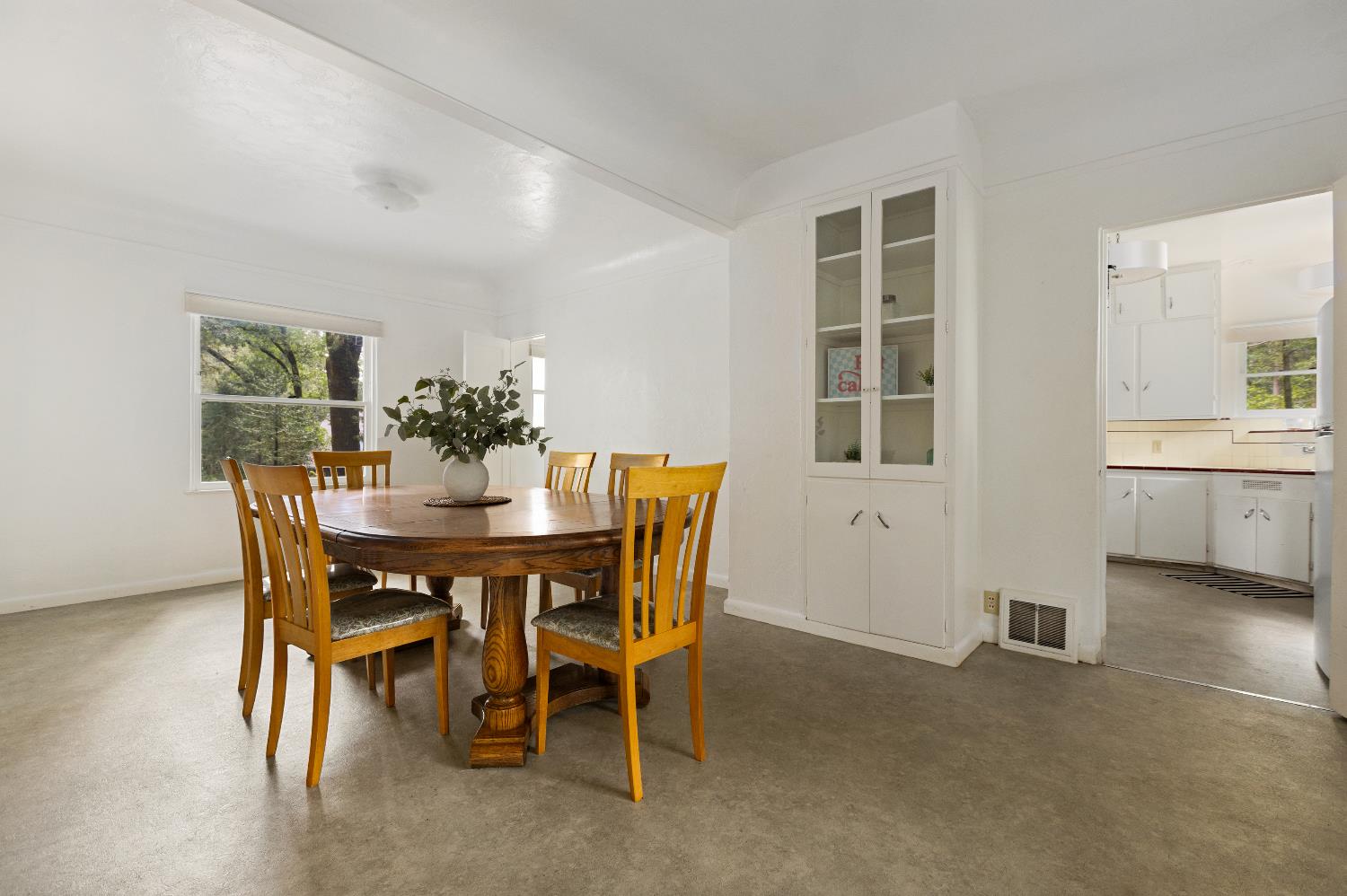 10984 Ridge Road Nevada City, CA 95959 - Photo 4 of 35