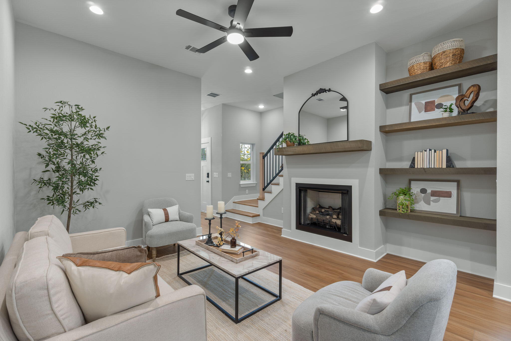 706 North F Street Pensacola, FL 32501 - Photo 10 of 43 7-web-or-mls-Final-29