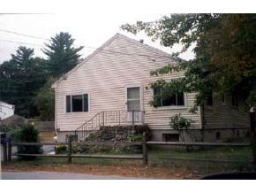 36 Pillsbury Road Sandown, NH 03873 - Photo 2 of 2