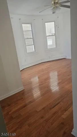 $2,700 | 549 Avenue A, Bayonne, NJ 07002