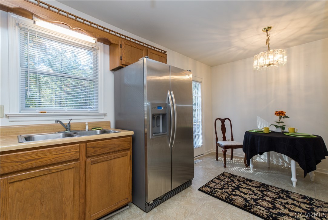 16500 Courtney Road Hanover, VA 23069 - Photo 9 of 24 Kitchen - Dining Area