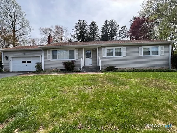$3,300 | 42 Wendy Road, Trumbull, CT 06611