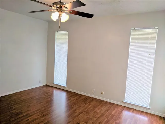 $1,200 | 6240 Wheaton Drive, Unit 6242, Fort Worth, TX 76133
