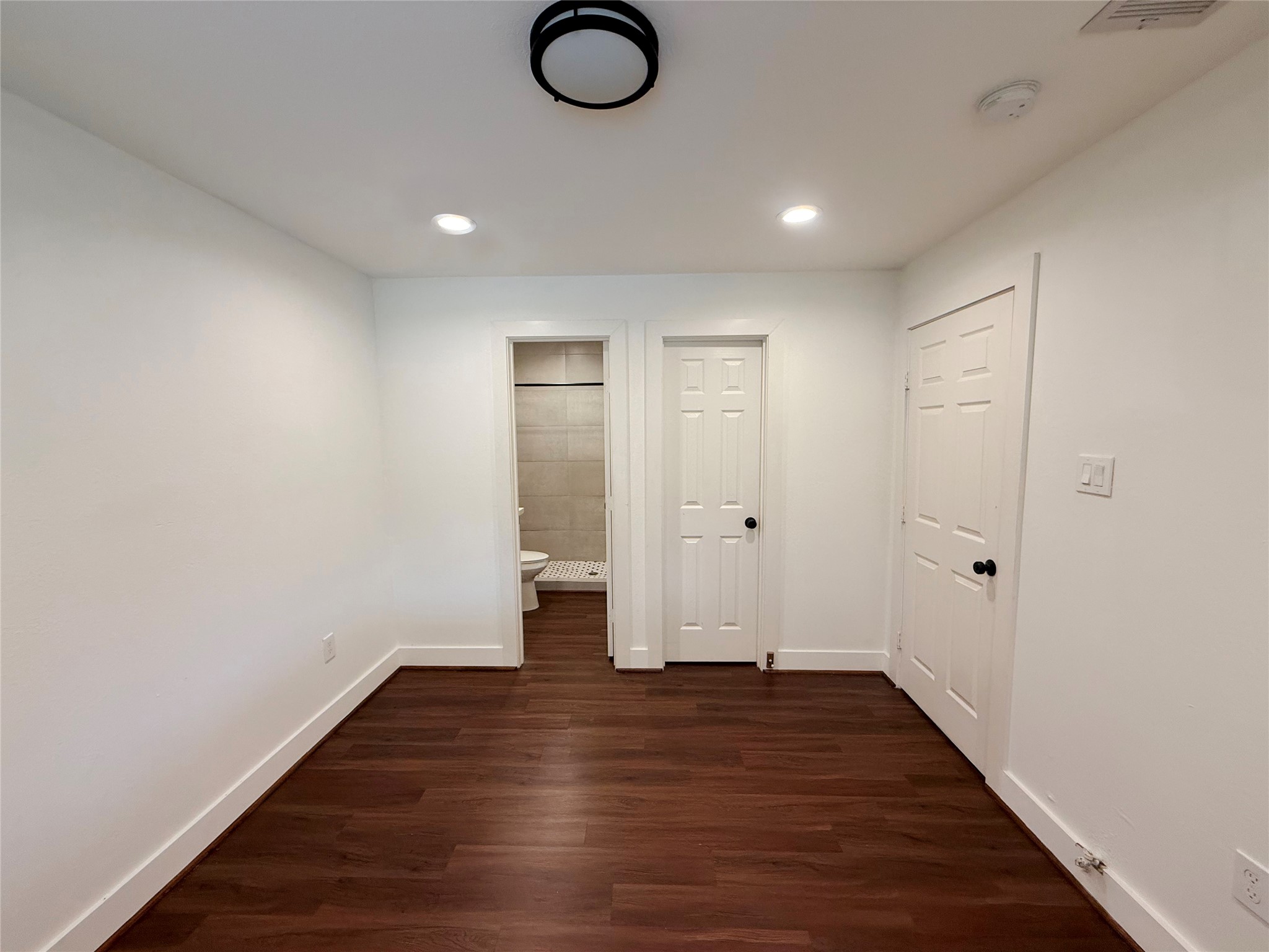 241 Norview Drive Houston, TX 77022 - Photo 11 of 18