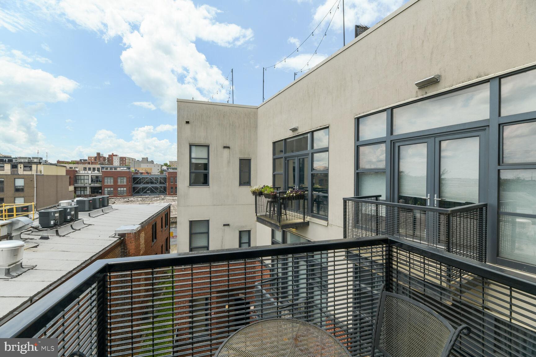 2426 Ontario Road Northwest, Unit 304 Washington, DC 20009 - Photo 22 of 43