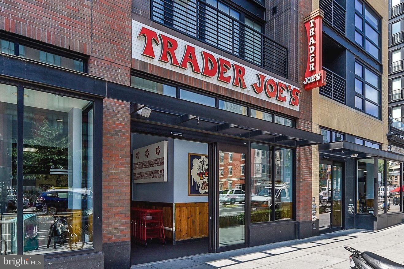 2426 Ontario Road Northwest, Unit 304 Washington, DC 20009 - Photo 42 of 43