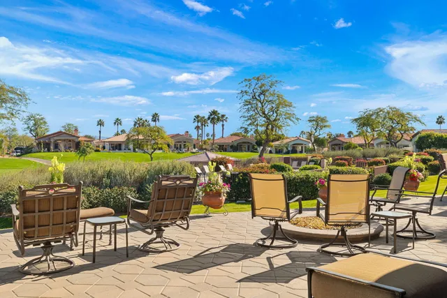 $1,950,000 | 396 Tomahawk Drive, Palm Desert, CA 92211