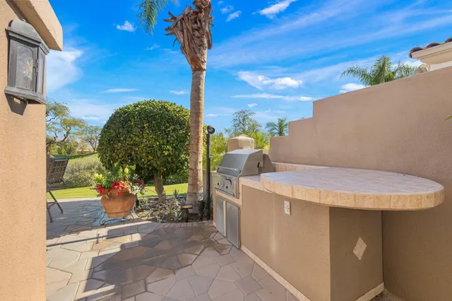 $1,950,000 | 396 Tomahawk Drive, Palm Desert, CA 92211
