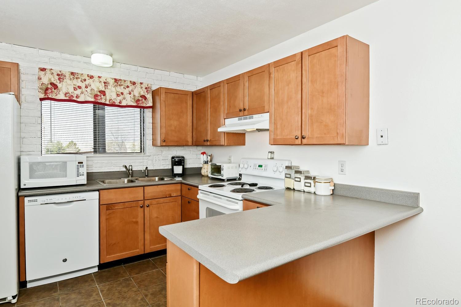 8470 Decatur Street, Unit 87 Westminster, CO 80031 - Photo 11 of 20 Gallery Image 11